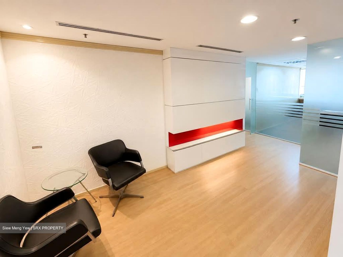 Cecil Court (D1), Office #598116461